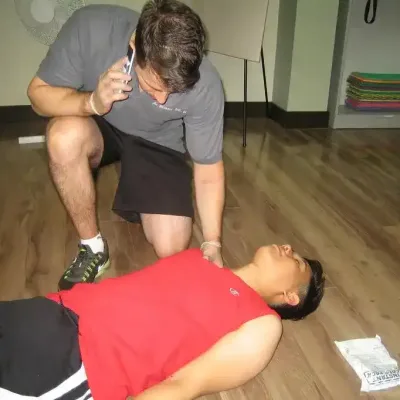 Checking the scene during an emergency