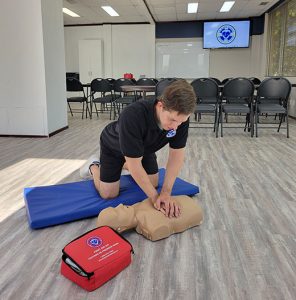 first aid training course lethbridge